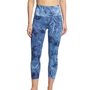 Beyond Yoga Leggings. Blue smoke print, S.